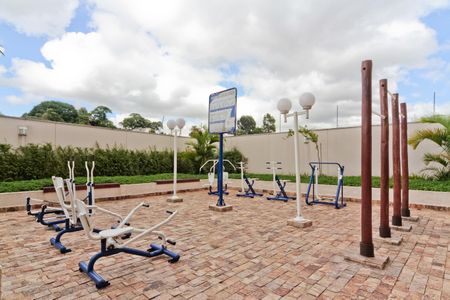 Apartamento à venda com 46m², 2 quartos e 1 vaga Apartamento à venda com 46m², 2 quartos e 1 vagaÁrea comum - Academia