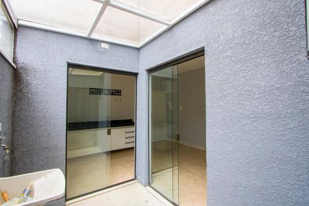 Apartamento para alugar com 50m², 2 quartos e 1 vaga Apartamento para alugar com 50m², 2 quartos e 1 vagaÁrea de serviço