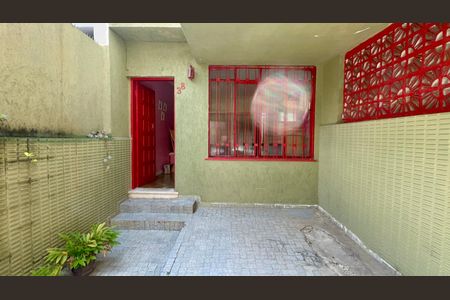 Casa à venda com 93m², 2 quartos e 1 vaga Casa à venda com 93m², 2 quartos e 1 vagaGaragem