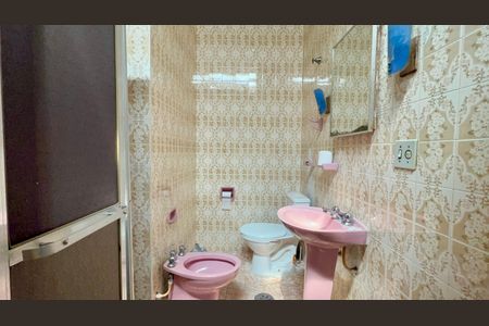 Casa à venda com 93m², 2 quartos e 1 vaga Casa à venda com 93m², 2 quartos e 1 vagaBanheiro