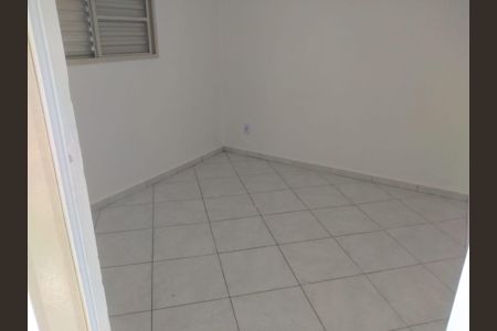 Quarto de apartamento para alugar com 2 quartos, 48m² em Conjunto Habitacional Instituto Adventista, São Paulo