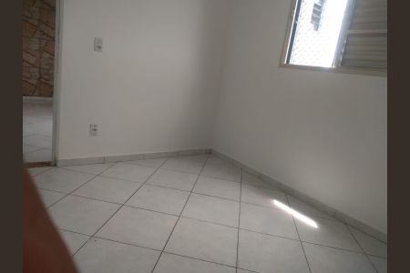 Quarto de apartamento para alugar com 2 quartos, 48m² em Conjunto Habitacional Instituto Adventista, São Paulo