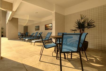 Apartamento para alugar com 76m², 2 quartos e 1 vaga Apartamento para alugar com 76m², 2 quartos e 1 vagaÁrea comum - Piscina