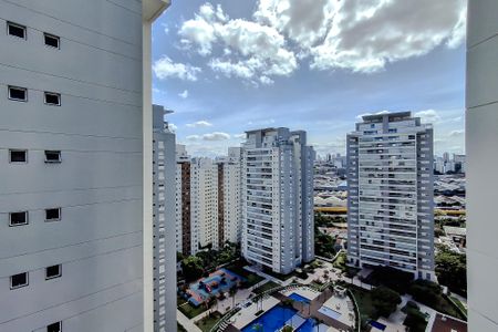 Apartamento à venda com 196m², 3 quartos e 3 vagas Apartamento à venda com 196m², 3 quartos e 3 vagasVista da Suíte 3