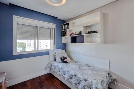 Apartamento à venda com 196m², 3 quartos e 3 vagas Apartamento à venda com 196m², 3 quartos e 3 vagasQuarto 2 - Suíte