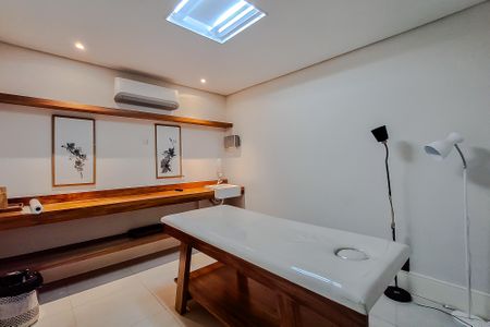 Apartamento à venda com 196m², 3 quartos e 3 vagas Apartamento à venda com 196m², 3 quartos e 3 vagasÁrea comum