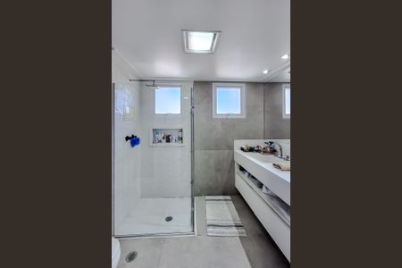 Apartamento à venda com 196m², 3 quartos e 3 vagas Apartamento à venda com 196m², 3 quartos e 3 vagasBanheiro da Suíte 3