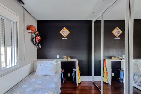 Apartamento à venda com 196m², 3 quartos e 3 vagas Apartamento à venda com 196m², 3 quartos e 3 vagasQuarto 1 - Suíte