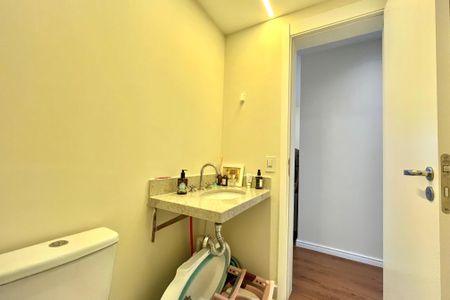 Apartamento à venda com 89m², 3 quartos e 1 vaga Apartamento à venda com 89m², 3 quartos e 1 vagaBanheiro Corredor