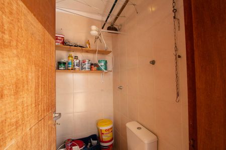 Casa de condomínio para alugar com 280m², 3 quartos e 4 vagasBanheiro Externo 