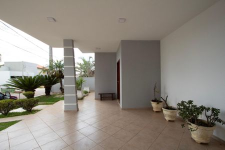Casa de condomínio para alugar com 280m², 3 quartos e 4 vagasGaragem 