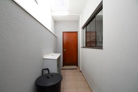 Casa de condomínio para alugar com 280m², 3 quartos e 4 vagasÁrea de Serviço