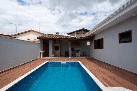 Casa de condomínio para alugar com 280m², 3 quartos e 4 vagasPiscina