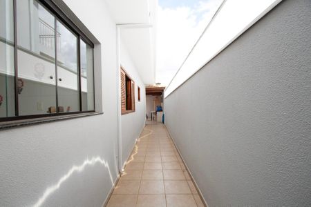 Casa de condomínio para alugar com 280m², 3 quartos e 4 vagasÁrea de Serviço