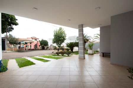 Casa de condomínio para alugar com 280m², 3 quartos e 4 vagasGaragem 