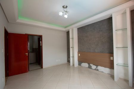 Casa de condomínio para alugar com 280m², 3 quartos e 4 vagasSuíte 3