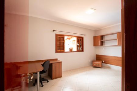 Casa de condomínio para alugar com 280m², 3 quartos e 4 vagasSuíte 1