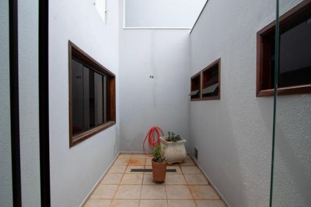 Casa de condomínio para alugar com 280m², 3 quartos e 4 vagasÁrea de Luz 