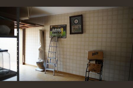 Casa à venda com 147m², 2 quartos e 6 vagasGaragem