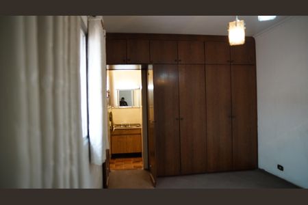 Casa à venda com 147m², 2 quartos e 6 vagasQuarto