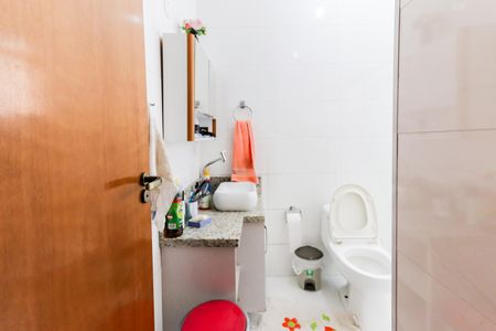 Casa de condomínio para alugar com 330m², 4 quartos e 5 vagasSuíte 2