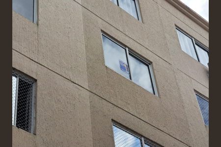 Apartamento à venda com 41m², 2 quartos e sem vagaAdesivo na Janela