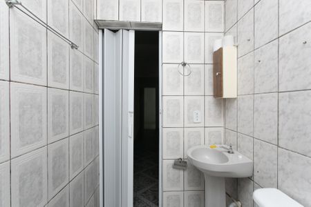 Casa para alugar com 45m², 1 quarto e sem vagaBanheiro 