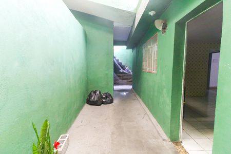 Casa para alugar com 60m², 2 quartos e 1 vaga Casa para alugar com 60m², 2 quartos e 1 vagaÁrea de Serviço