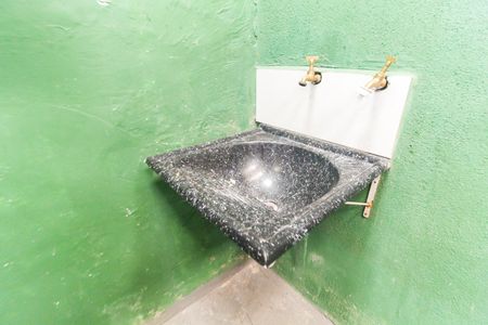 Casa para alugar com 60m², 2 quartos e 1 vaga Casa para alugar com 60m², 2 quartos e 1 vagaÁrea de Serviço