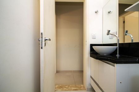 Casa de condomínio para alugar com 180m², 3 quartos e 2 vagas Casa de condomínio para alugar com 180m², 3 quartos e 2 vagasBanheiro