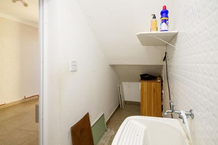 Casa de condomínio para alugar com 180m², 3 quartos e 2 vagas Casa de condomínio para alugar com 180m², 3 quartos e 2 vagasLavanderia