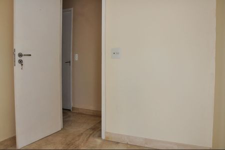 Apartamento para alugar com 67m², 3 quartos e 1 vaga Apartamento para alugar com 67m², 3 quartos e 1 vagaDetalhe - Quarto 03