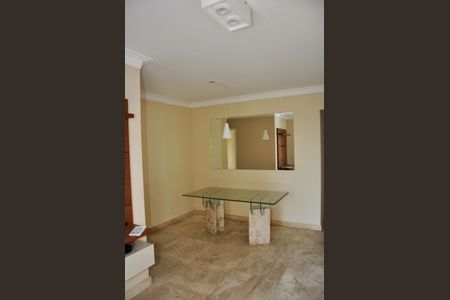 Apartamento para alugar com 67m², 3 quartos e 1 vaga Apartamento para alugar com 67m², 3 quartos e 1 vagaDetalhe - Sala e Sala de Jantar