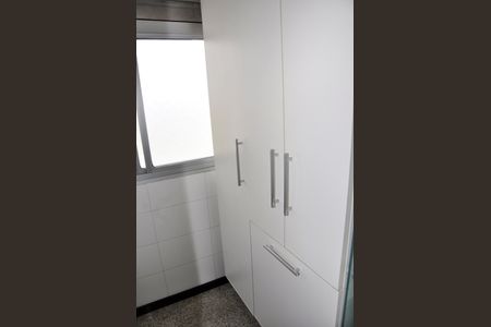 Apartamento para alugar com 67m², 3 quartos e 1 vaga Apartamento para alugar com 67m², 3 quartos e 1 vagaDetalhe - Área de Serviço