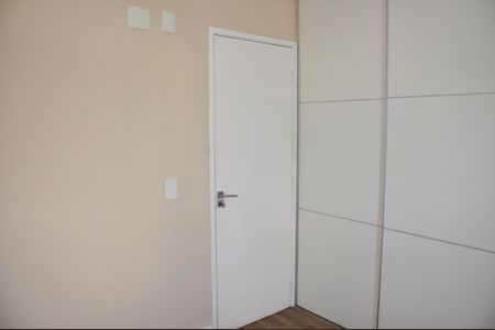 Apartamento para alugar com 67m², 3 quartos e 1 vaga Apartamento para alugar com 67m², 3 quartos e 1 vagaDetalhe - Quarto 01