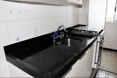 Apartamento para alugar com 67m², 3 quartos e 1 vaga Apartamento para alugar com 67m², 3 quartos e 1 vagaDetalhe - Cozinha