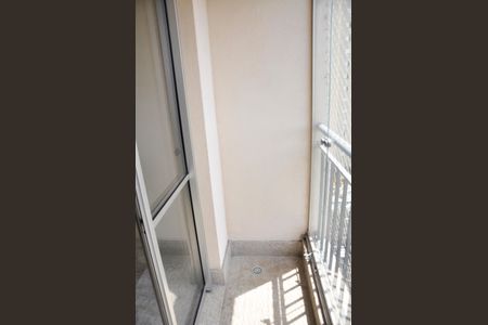 Apartamento para alugar com 67m², 3 quartos e 1 vaga Apartamento para alugar com 67m², 3 quartos e 1 vagaDetalhe - Varanda da Sala e Sala de Jantar
