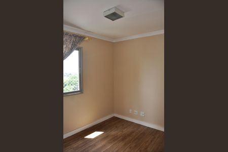 Apartamento para alugar com 67m², 3 quartos e 1 vaga Apartamento para alugar com 67m², 3 quartos e 1 vagaDetalhe - Quarto 02