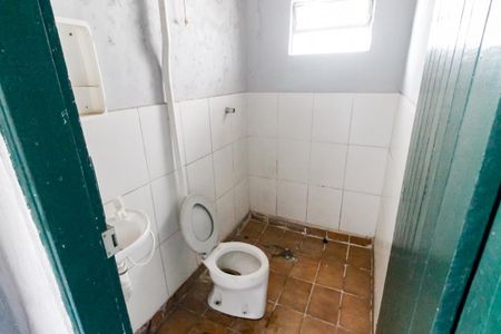 Banheiro  de casa para alugar com 1 quarto, 70m² em Jardim Boa Vista (zona Oeste), São Paulo