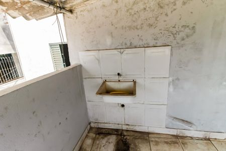 Casa para alugar com 70m², 1 quarto e sem vagaDetalhe da area de serviço