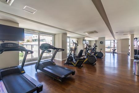 Apartamento para alugar com 80m², 2 quartos e 2 vagasÁrea comum - Academia