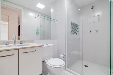 Apartamento para alugar com 80m², 2 quartos e 2 vagasBanheiro Social