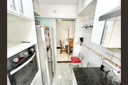 Apartamento para alugar com 85m², 2 quartos e sem vagaCozinha