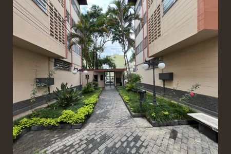 Apartamento para alugar com 85m², 2 quartos e sem vagaÁrea externa