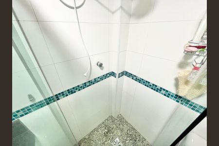 Apartamento para alugar com 85m², 2 quartos e sem vagaBanheiro