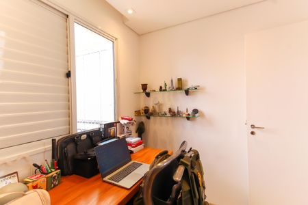 Apartamento à venda com 85m², 2 quartos e 2 vagas Apartamento à venda com 85m², 2 quartos e 2 vagasEscritório