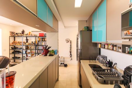 Apartamento à venda com 85m², 2 quartos e 2 vagas Apartamento à venda com 85m², 2 quartos e 2 vagasCozinha