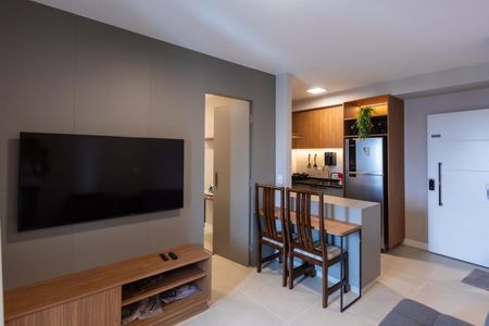 Sala de apartamento para alugar com 1 quarto, 44m² em Bosque, Campinas