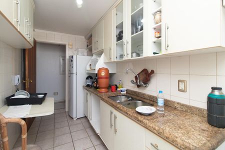 Cozinha de apartamento para alugar com 3 quartos, 96m² em Menino Deus, Porto Alegre
