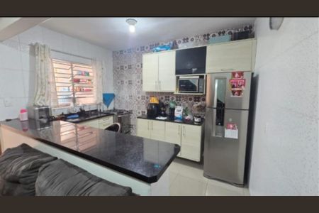 Cozinha de casa para alugar com 2 quartos, 45m² em Parque Residencial Cocaia, São Paulo